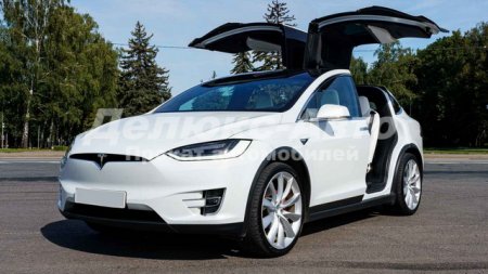 Tesla Model X White